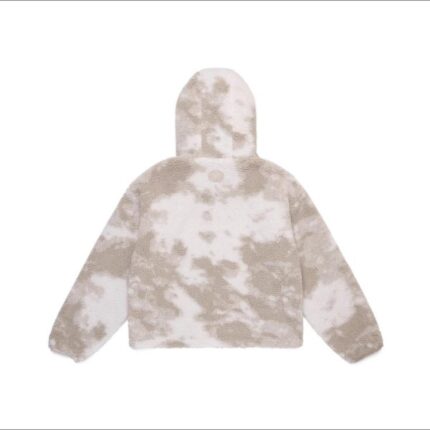 A Mertra Ninja Fleece